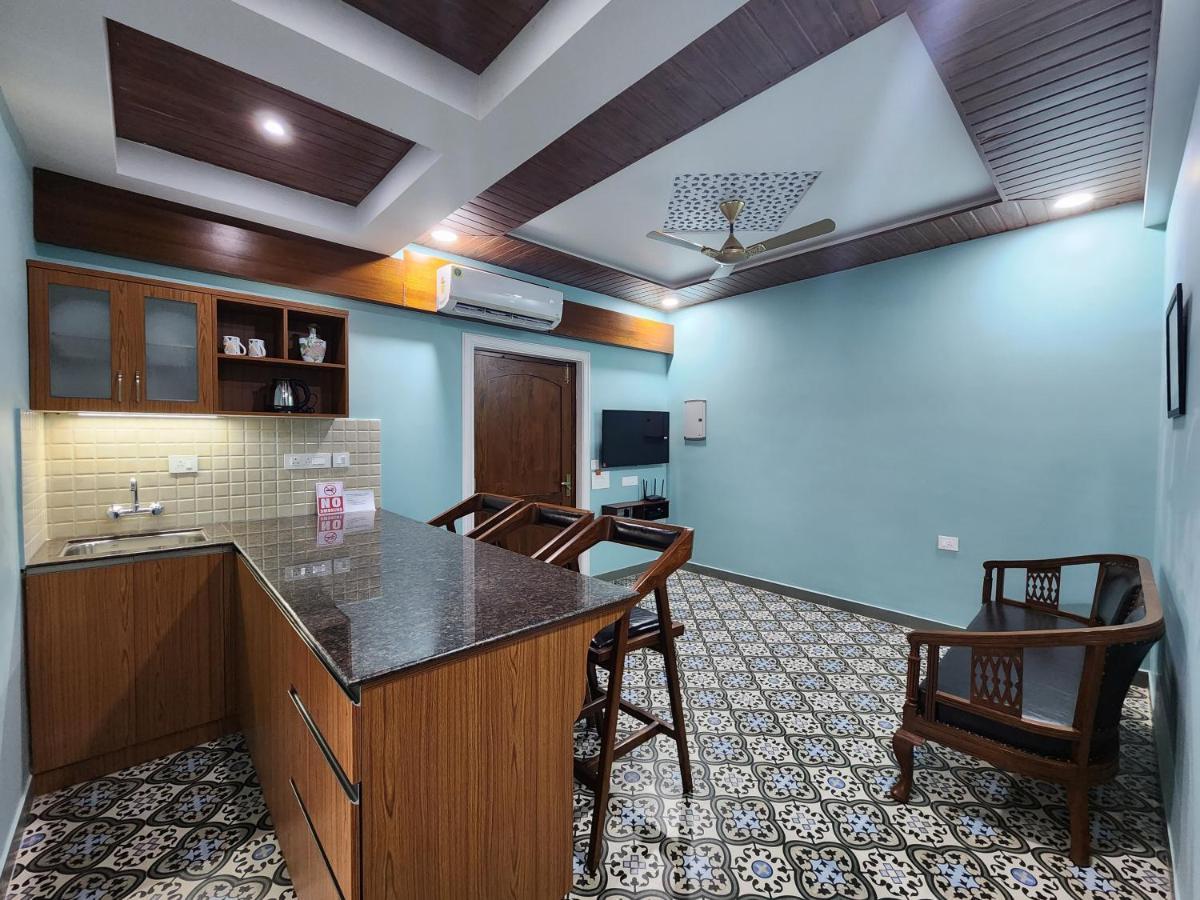 The Royal Oasis Goa Aparthotel Majorda Exteriör bild