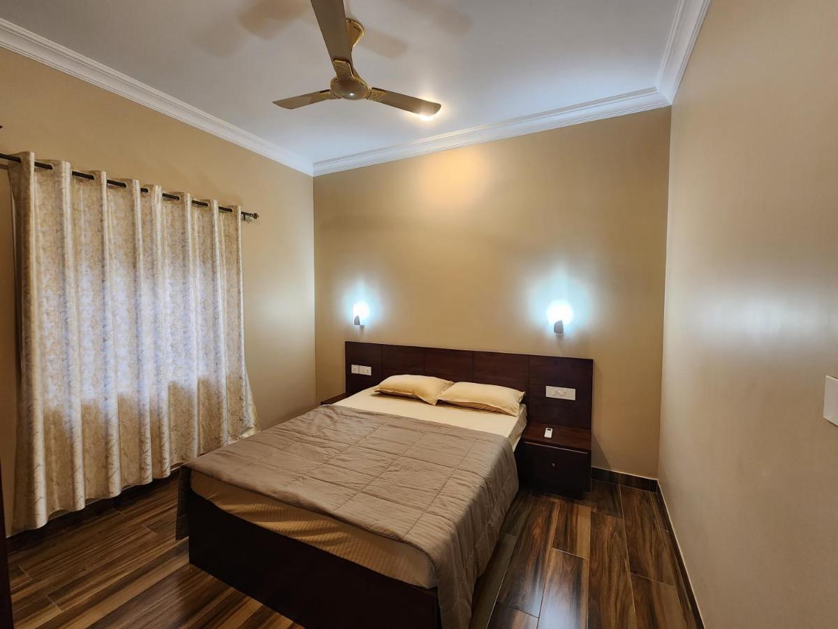 The Royal Oasis Goa Aparthotel Majorda Exteriör bild